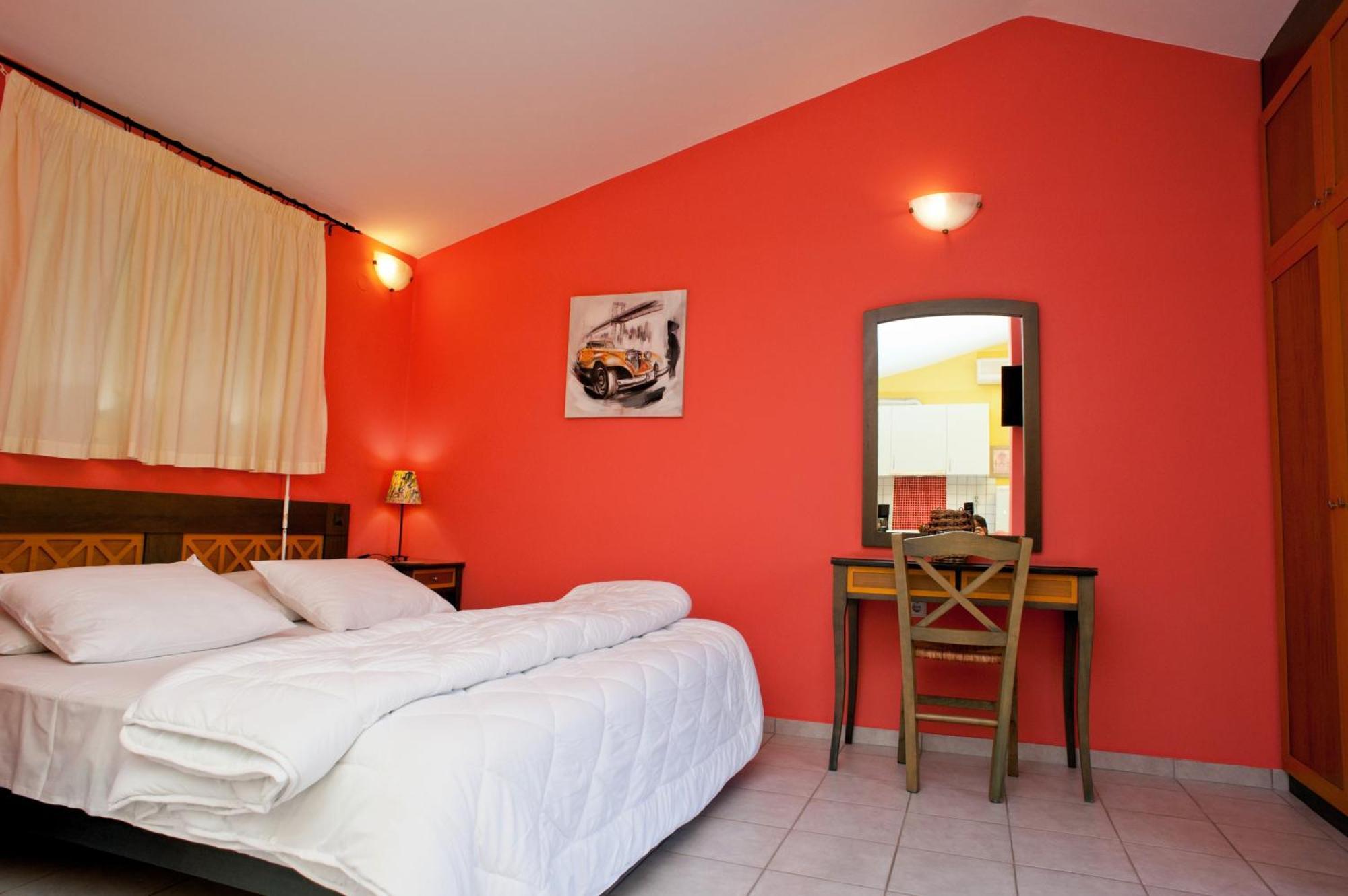Amarylis Apartments Elaionas  Zimmer foto